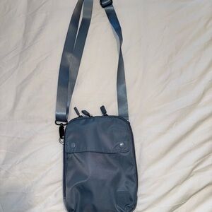 Stylish Gray Women’s Crossbody Bag